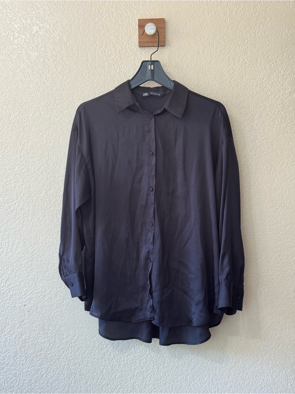 Zara Black Women's Long-Sleeve Button Front Blouse